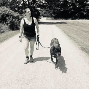 Meet your Posher, Sara zee